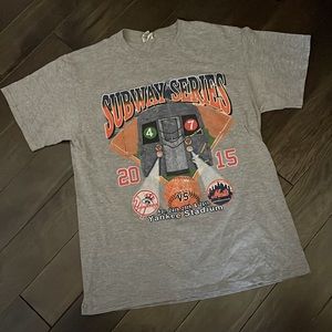 SUBWAY SERIES Yankees Mets 2015 tshirt Medium